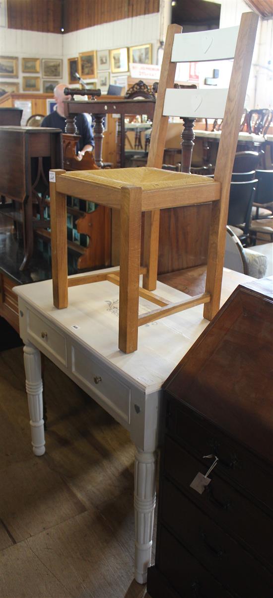 Painted dressing table & chair